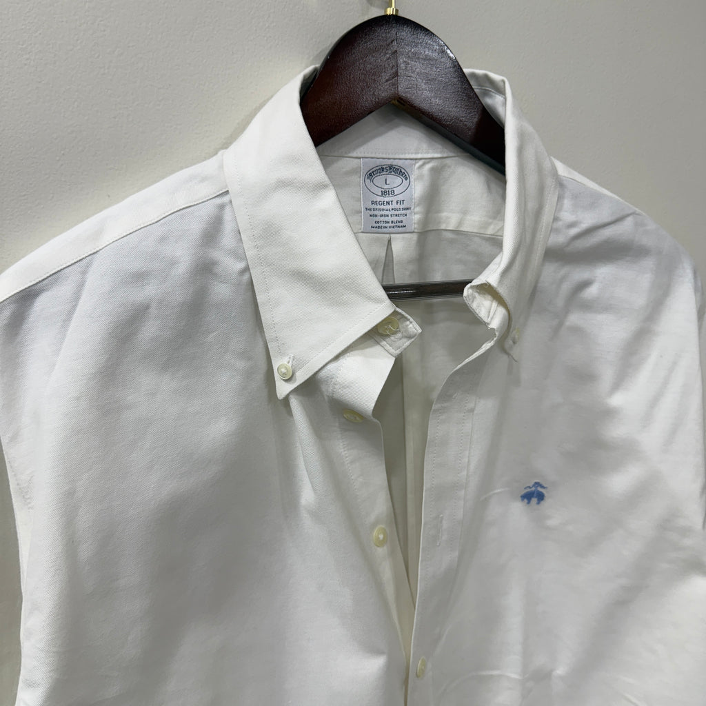 Brooks Brothers white solid shirt with logo