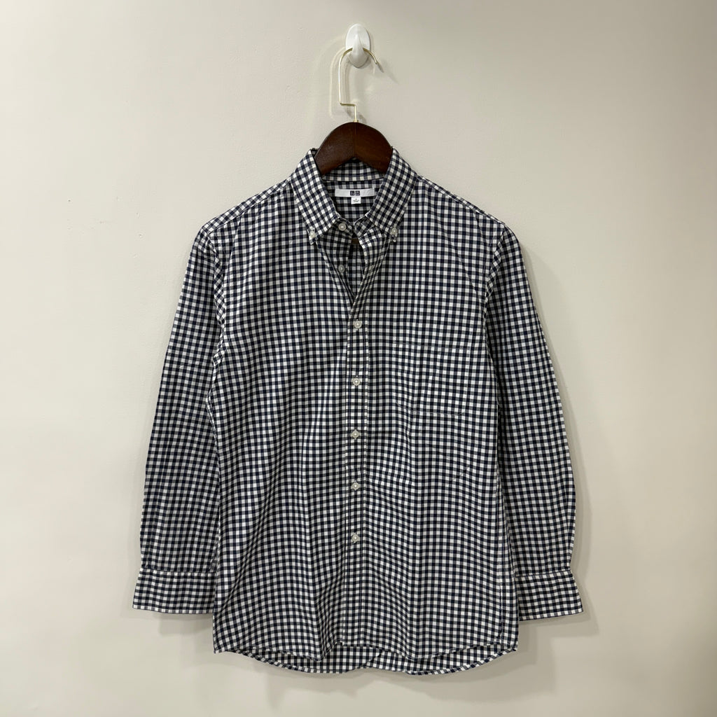 Uniqlo checkered shirt