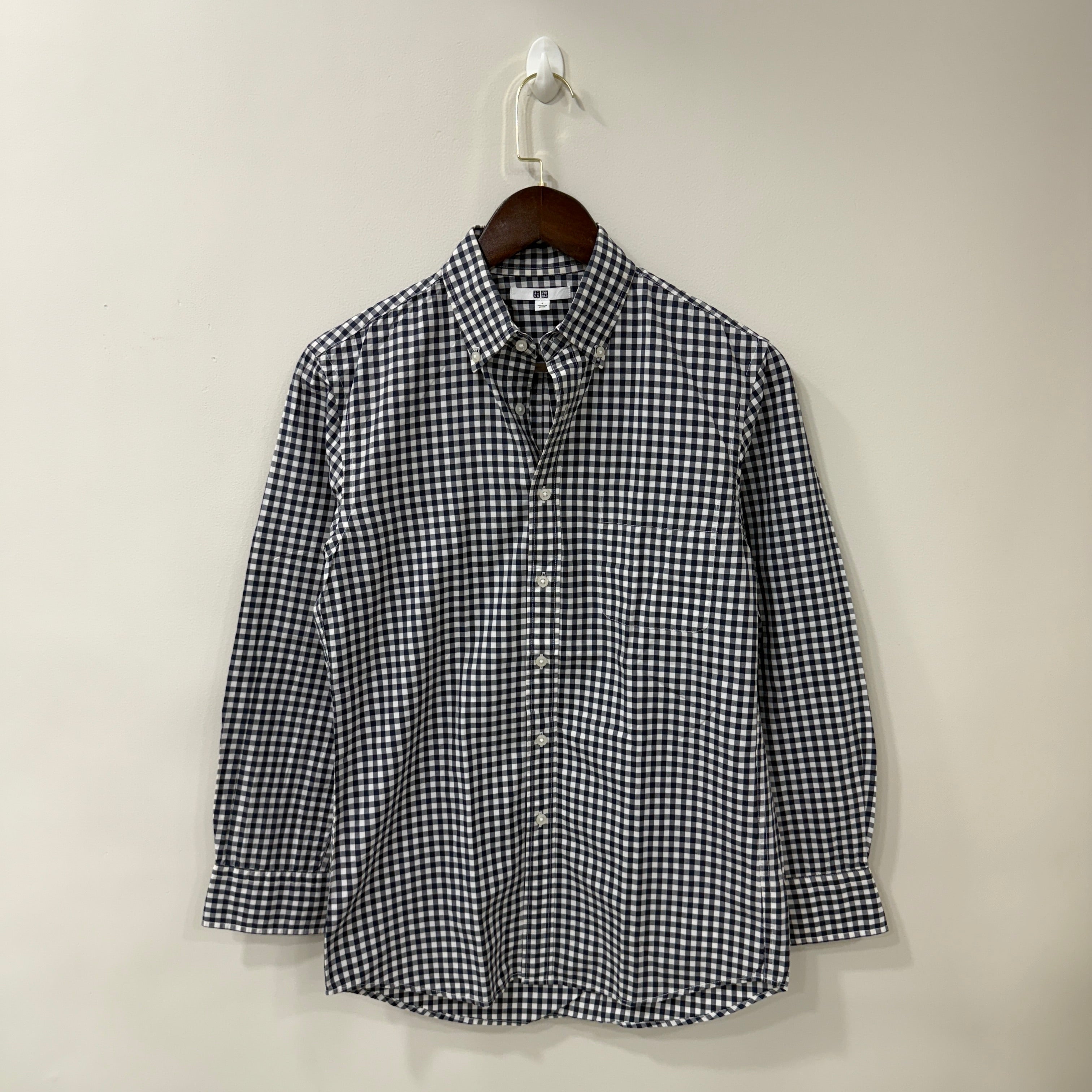 Uniqlo checkered shirt