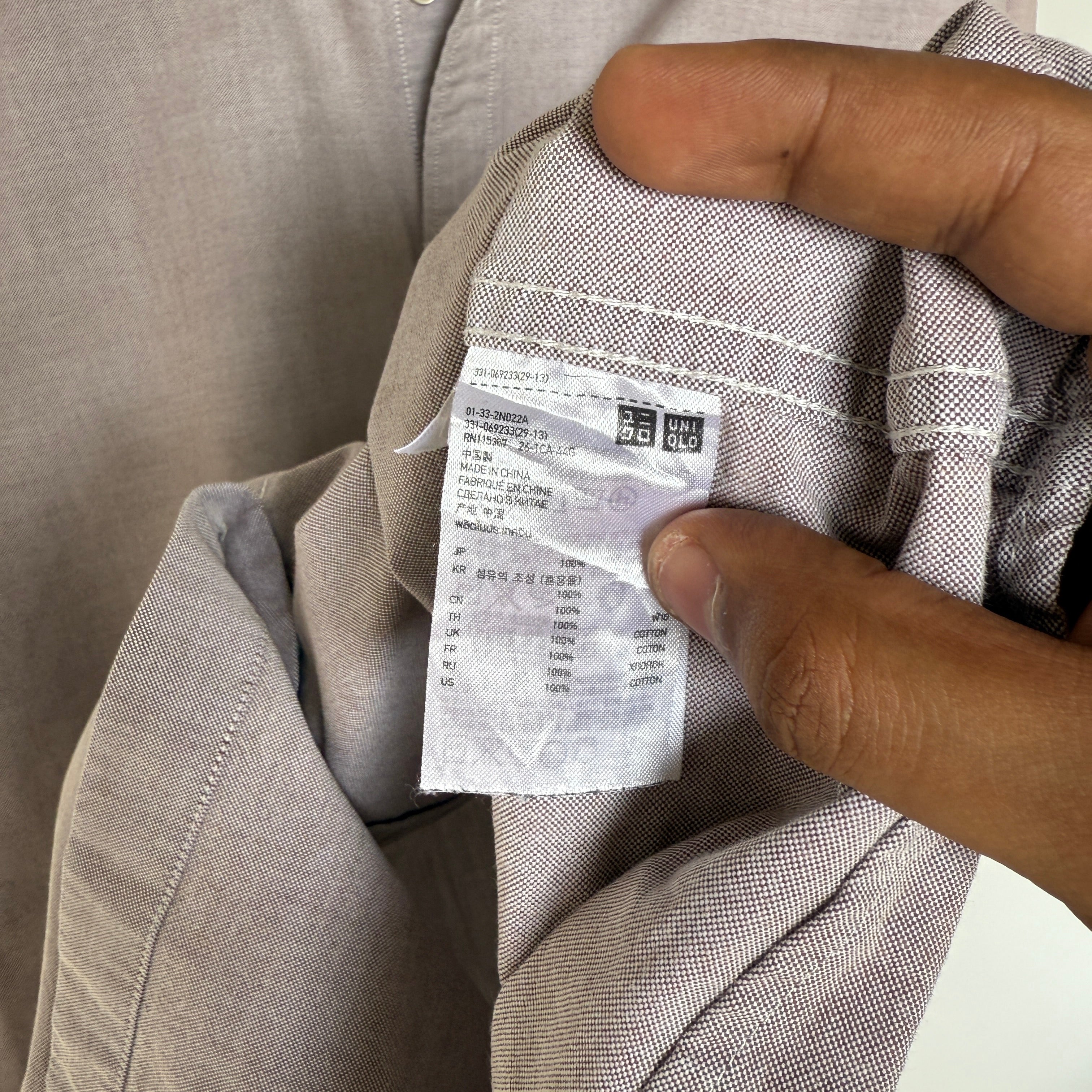 Uniqlo solid shirt