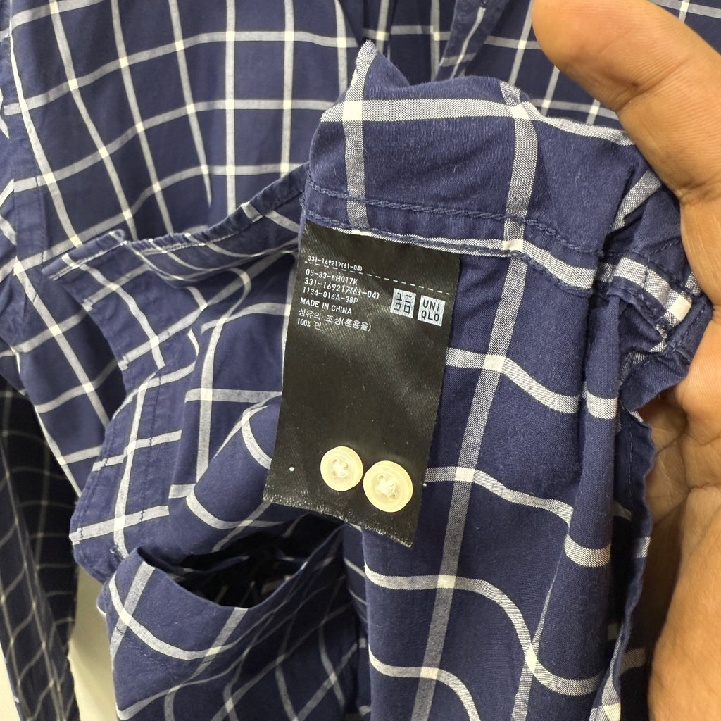 Uniqlo checkered shirt