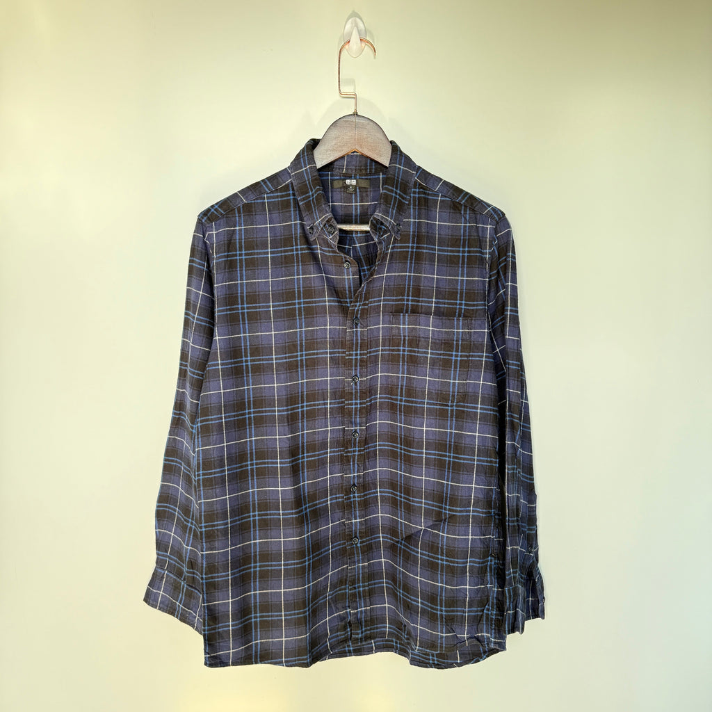 Uniqlo checkered shirt