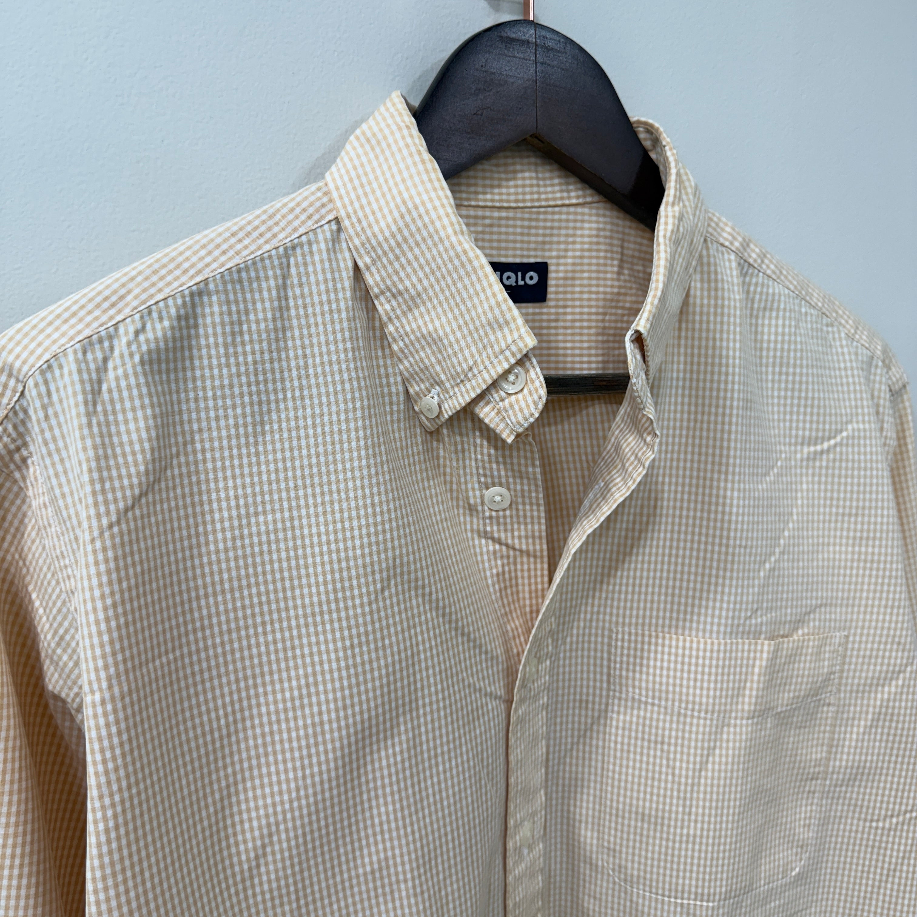 Uniqlo checkered shirt