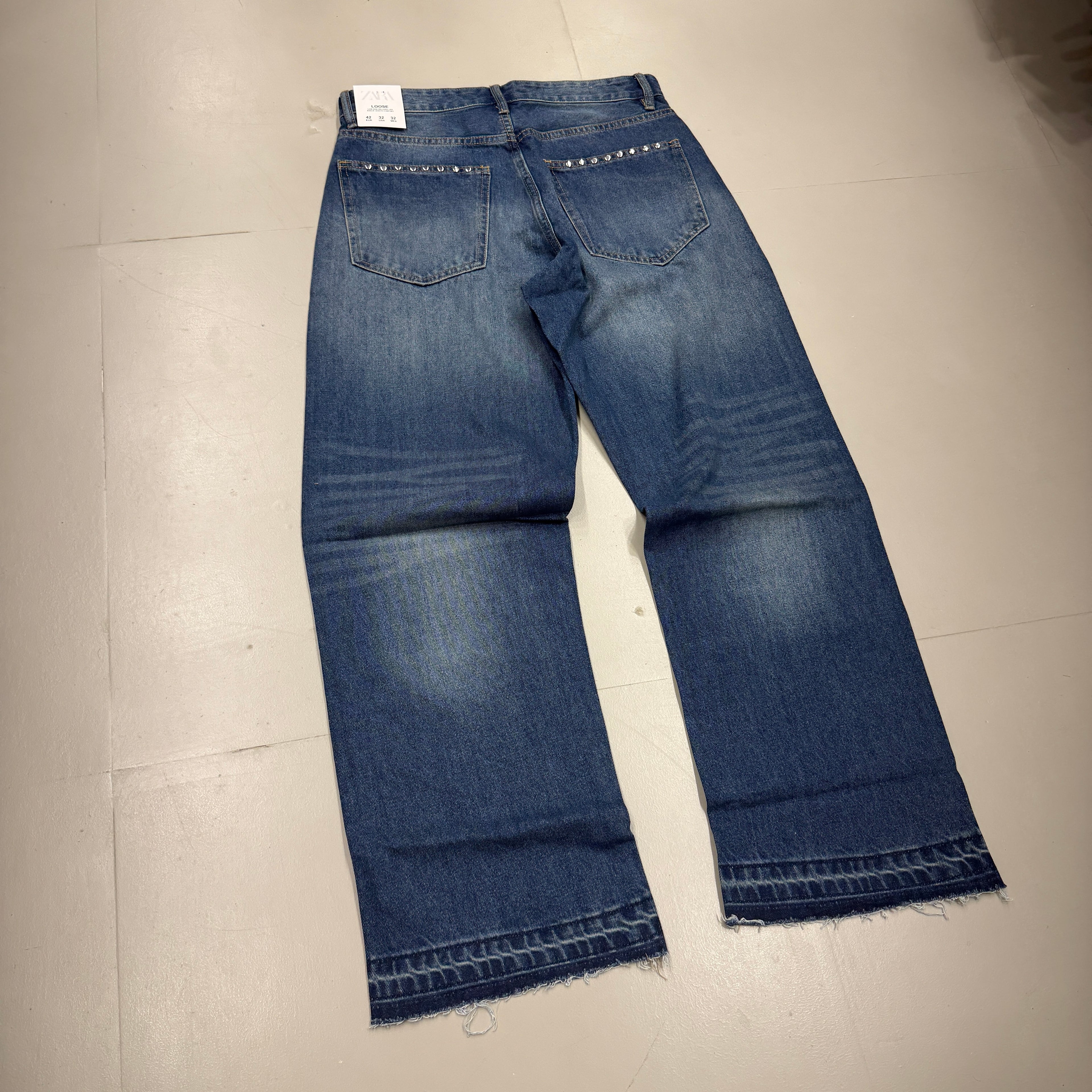 Zara loose fit/baggy jeans