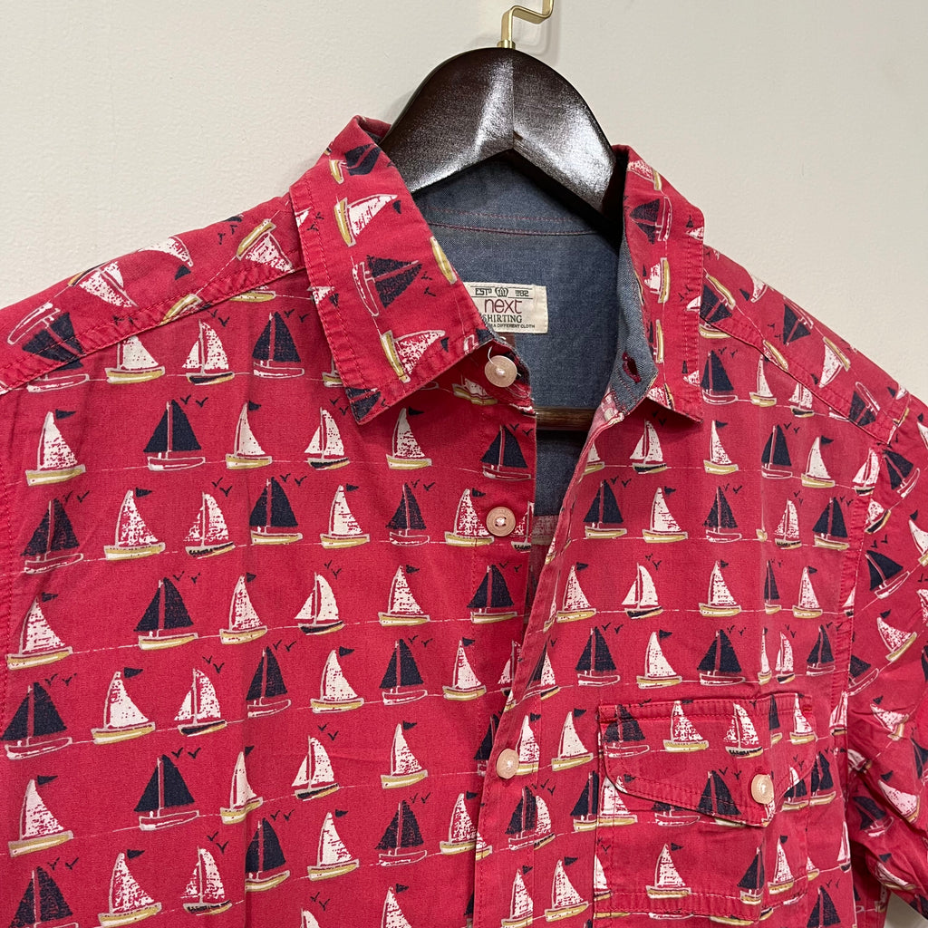 Half sleeve shirt