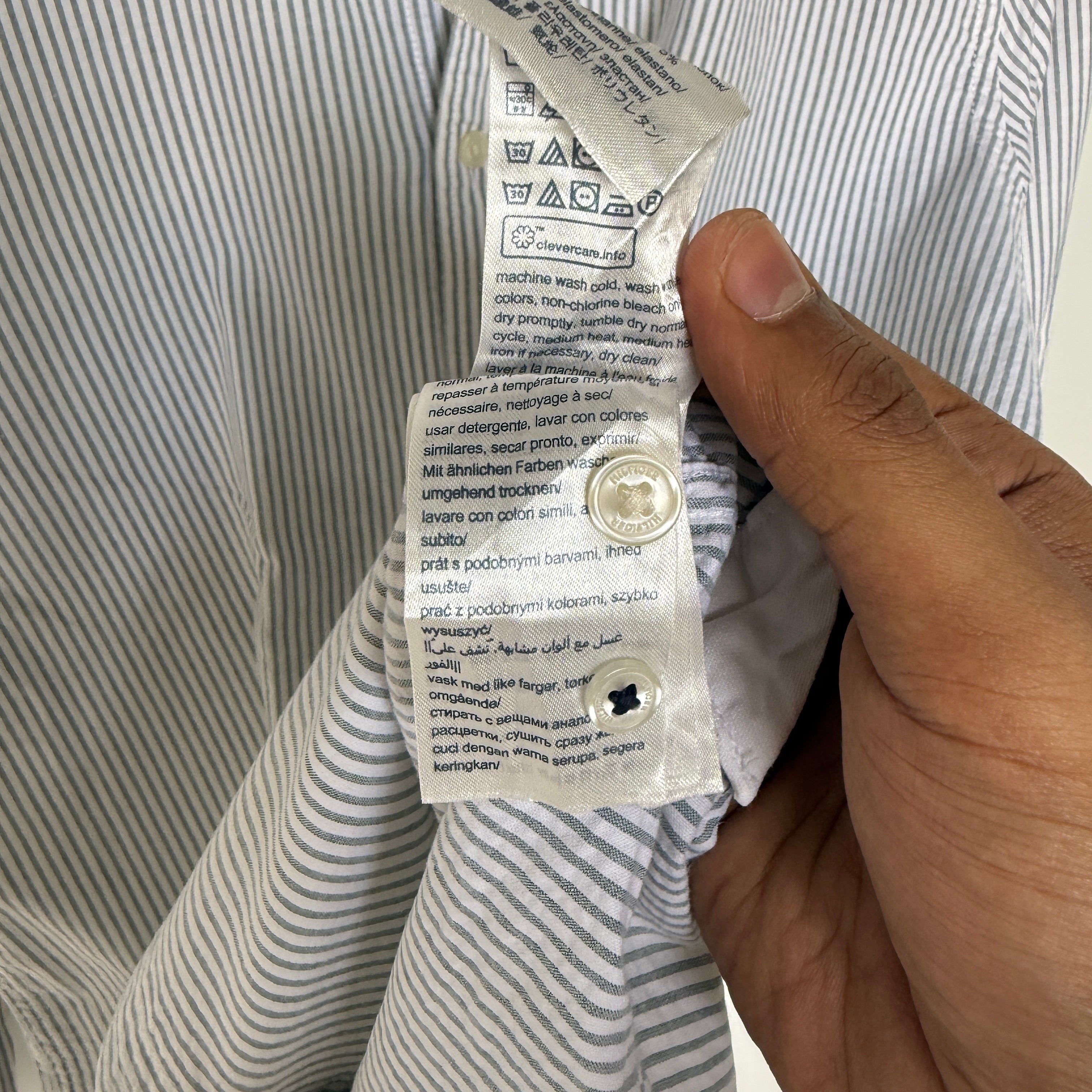 Tommy Hilfiger stripes