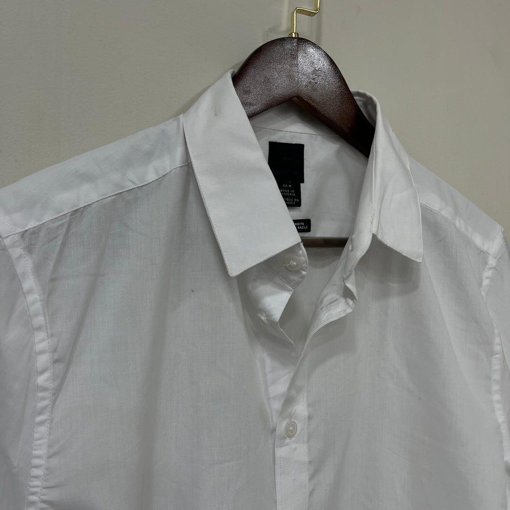 H&M white solid shirt