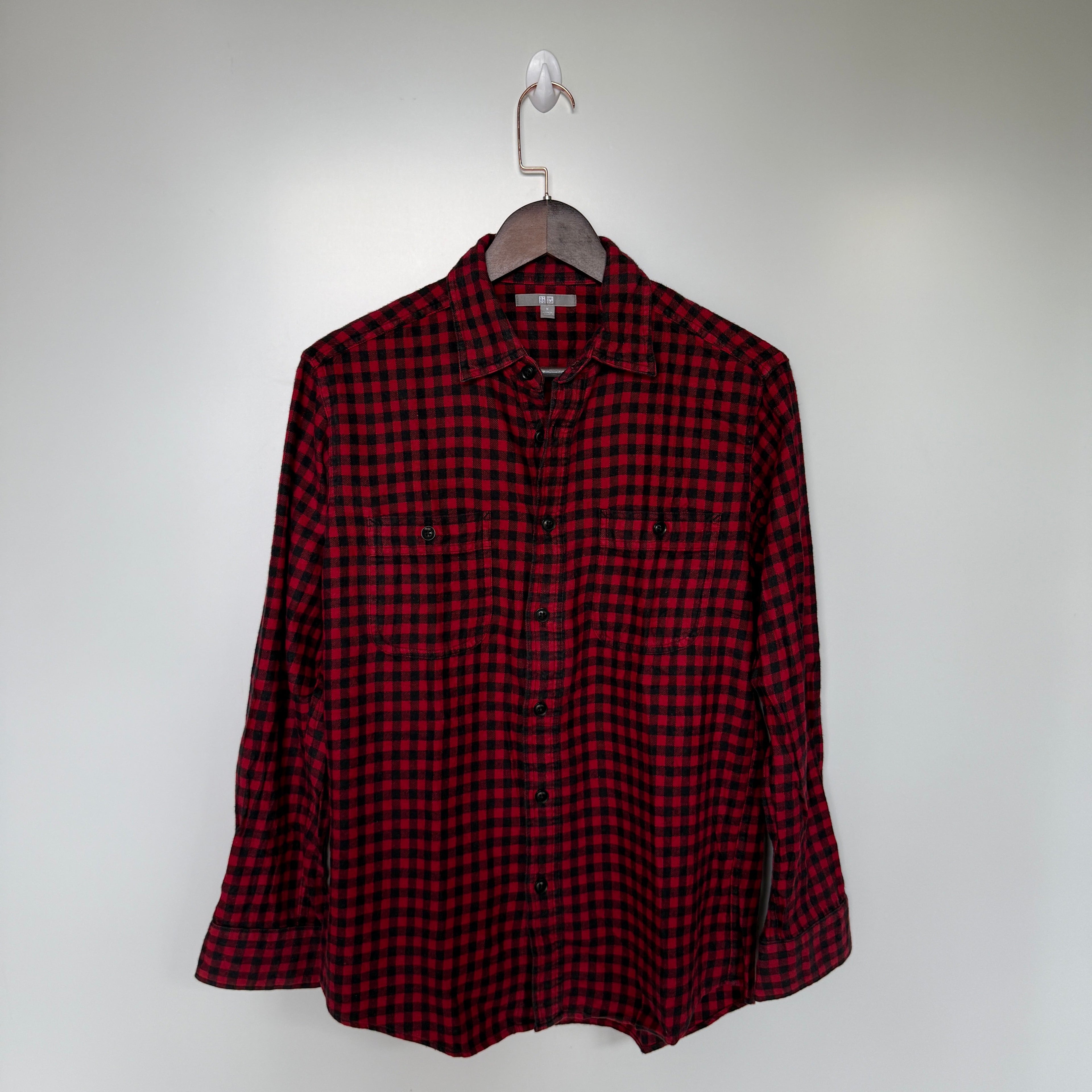 Uniqlo checkered shirt