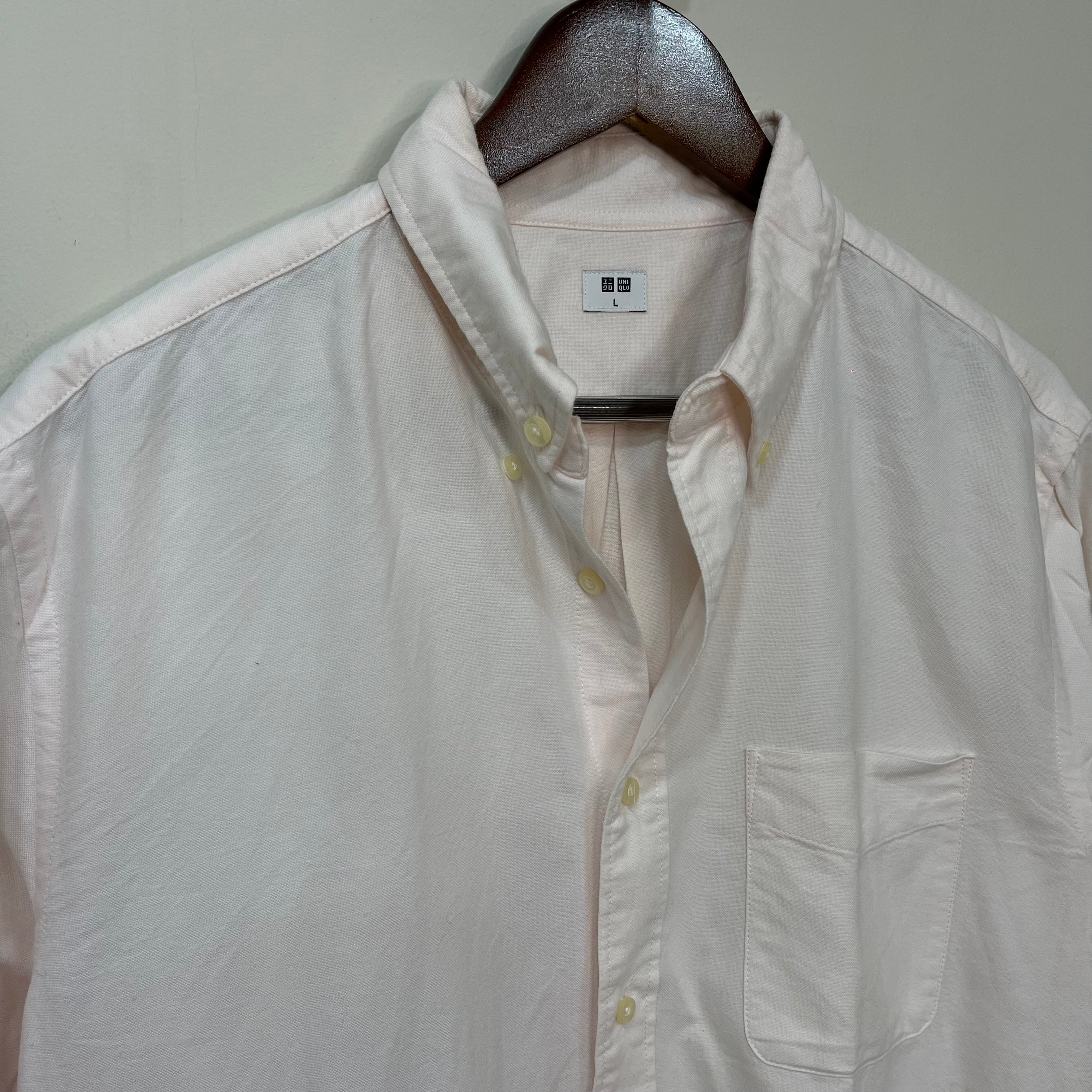 Uniqlo pink solid shirt