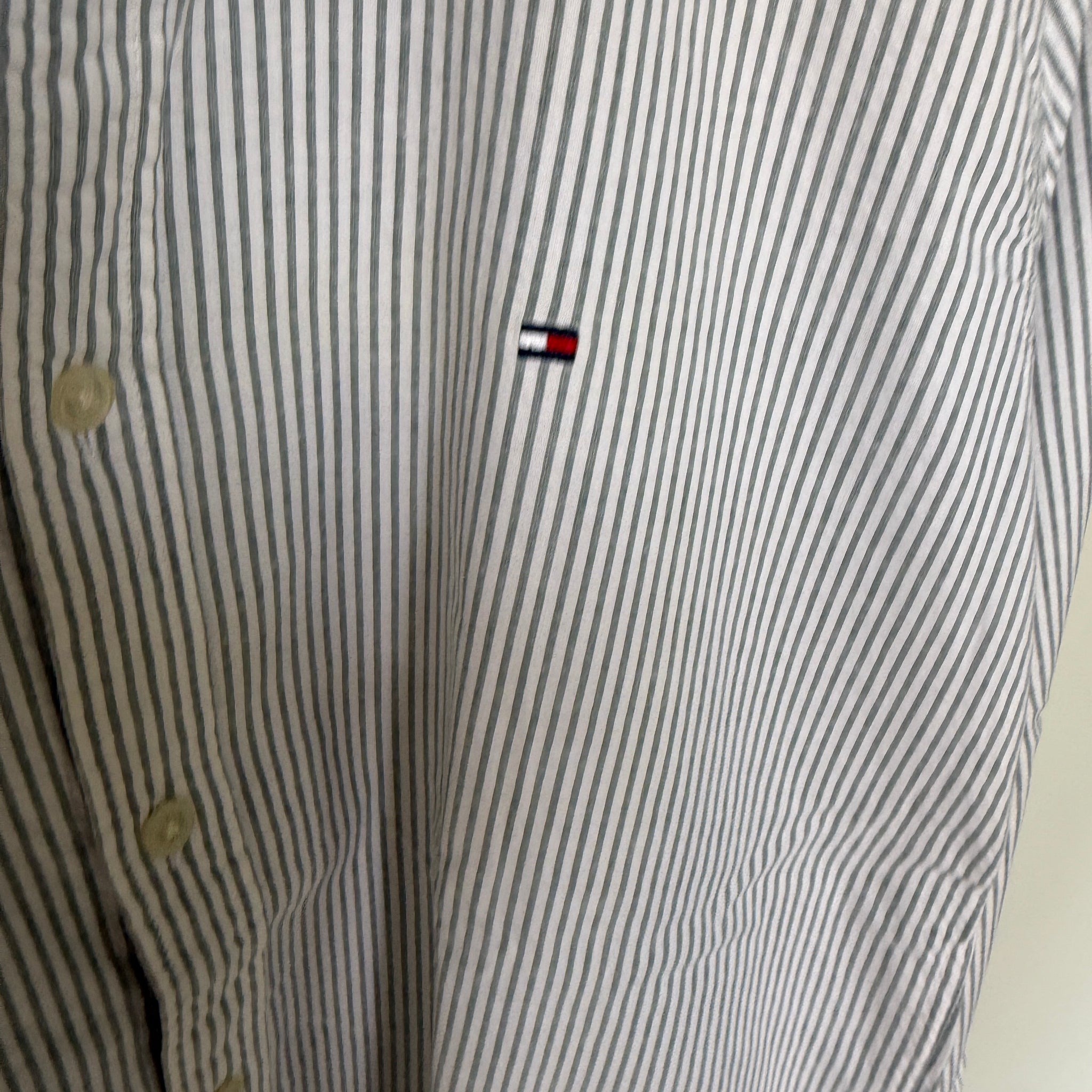 Tommy Hilfiger stripes