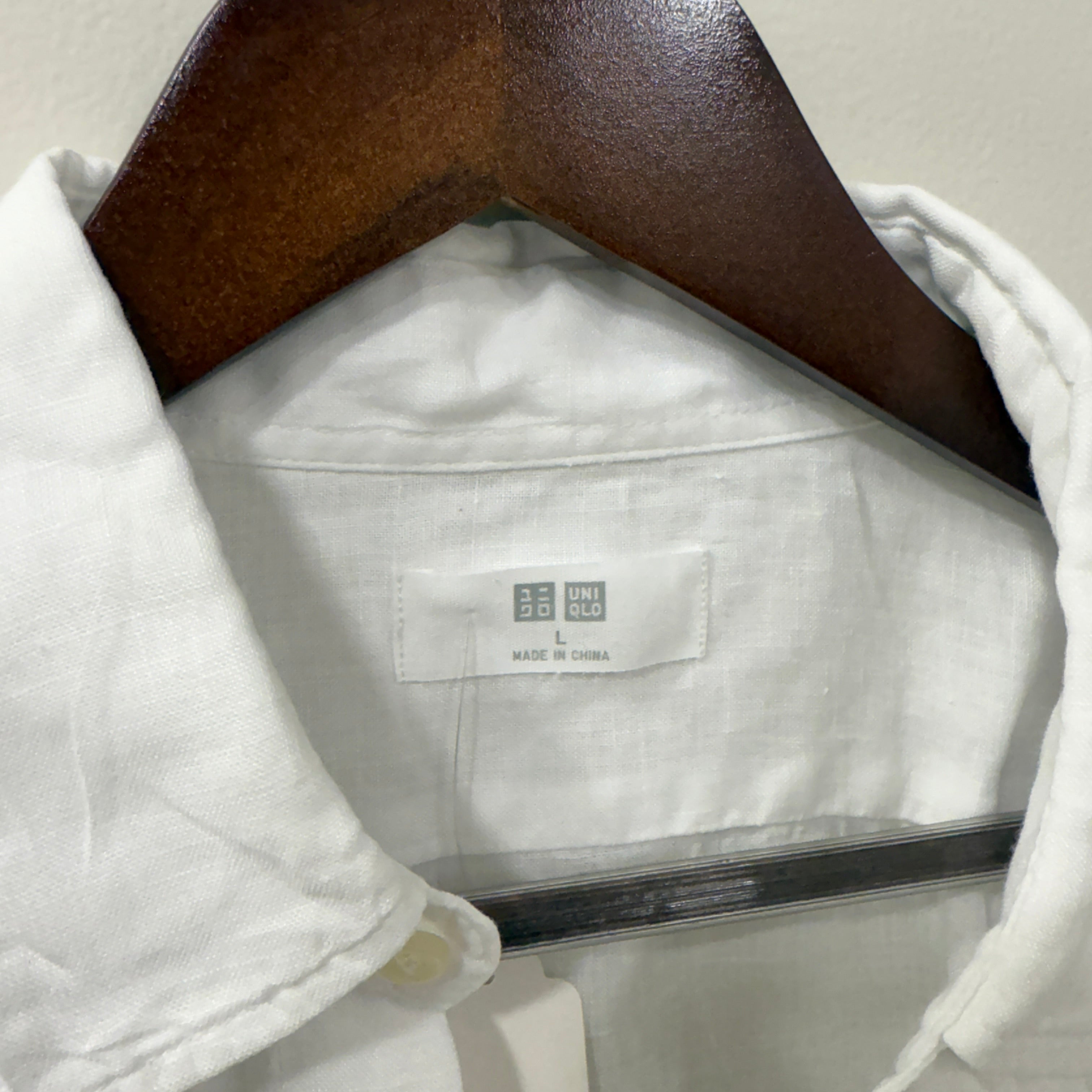 Uniqlo 100% linen white shirt-L