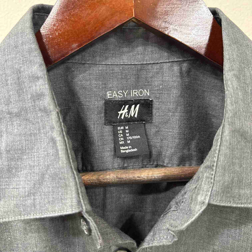 H&M solid shirt