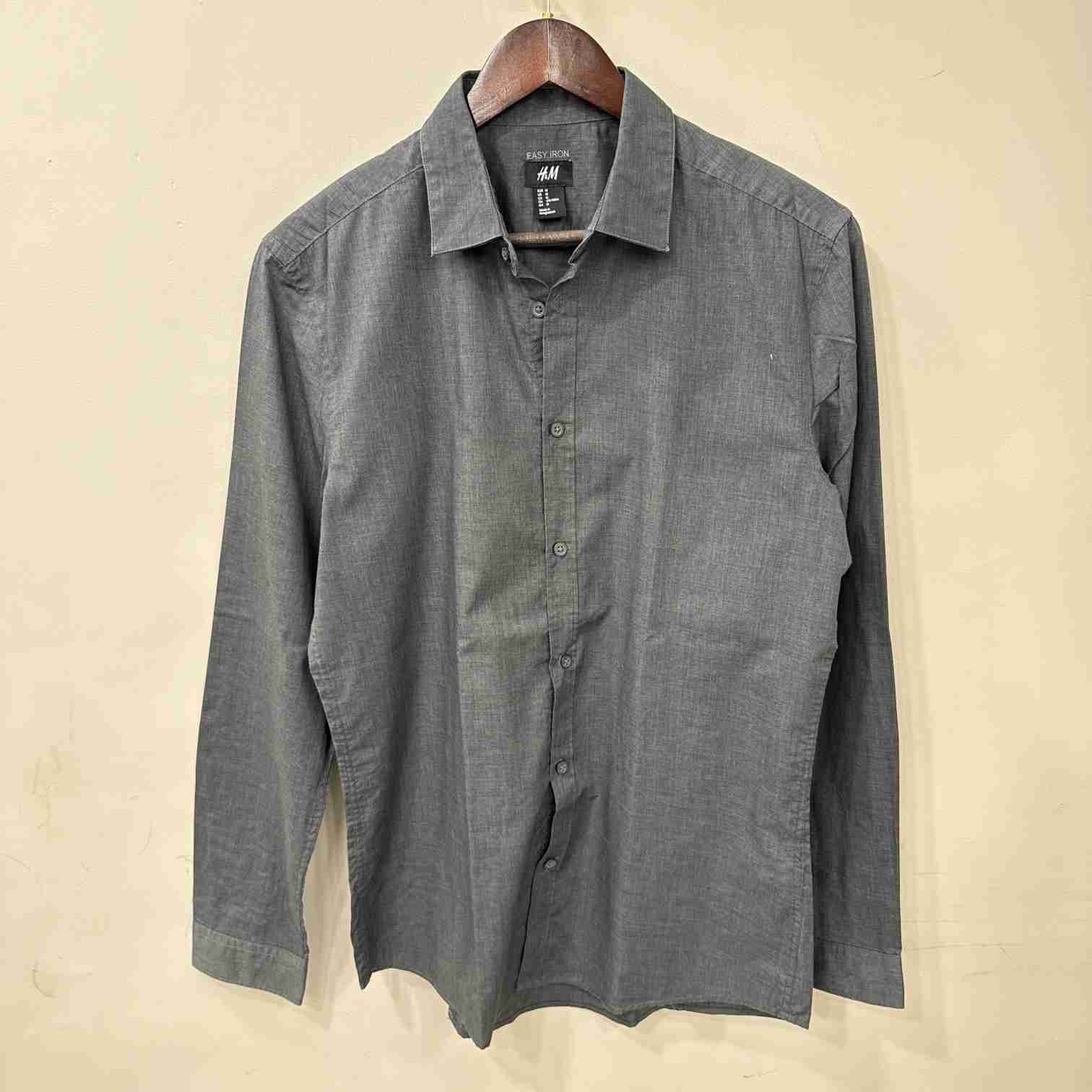 H&M solid shirt