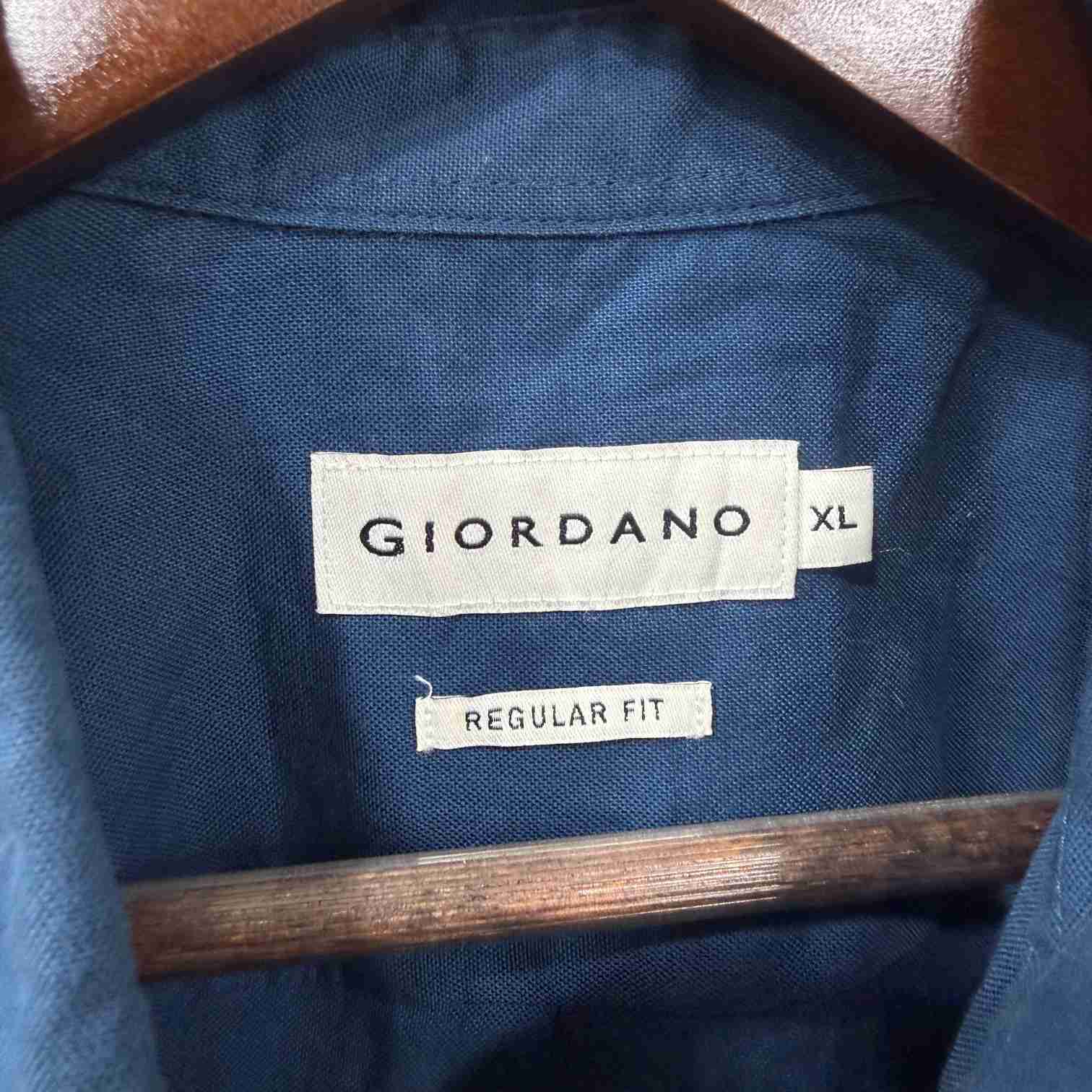 Giodarno blue solid oxford button down shirt