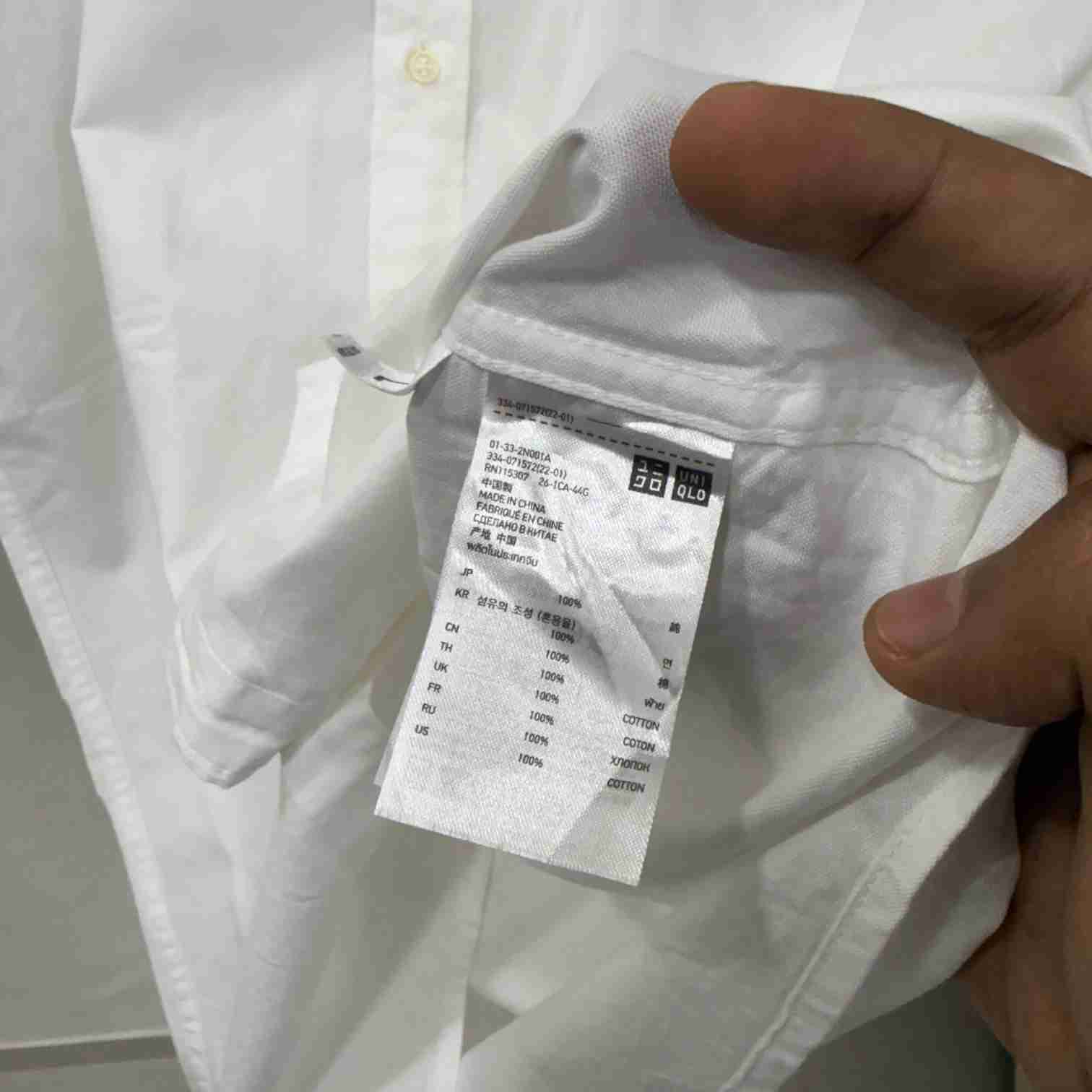 Uniqlo white oxford half sleeve shirt