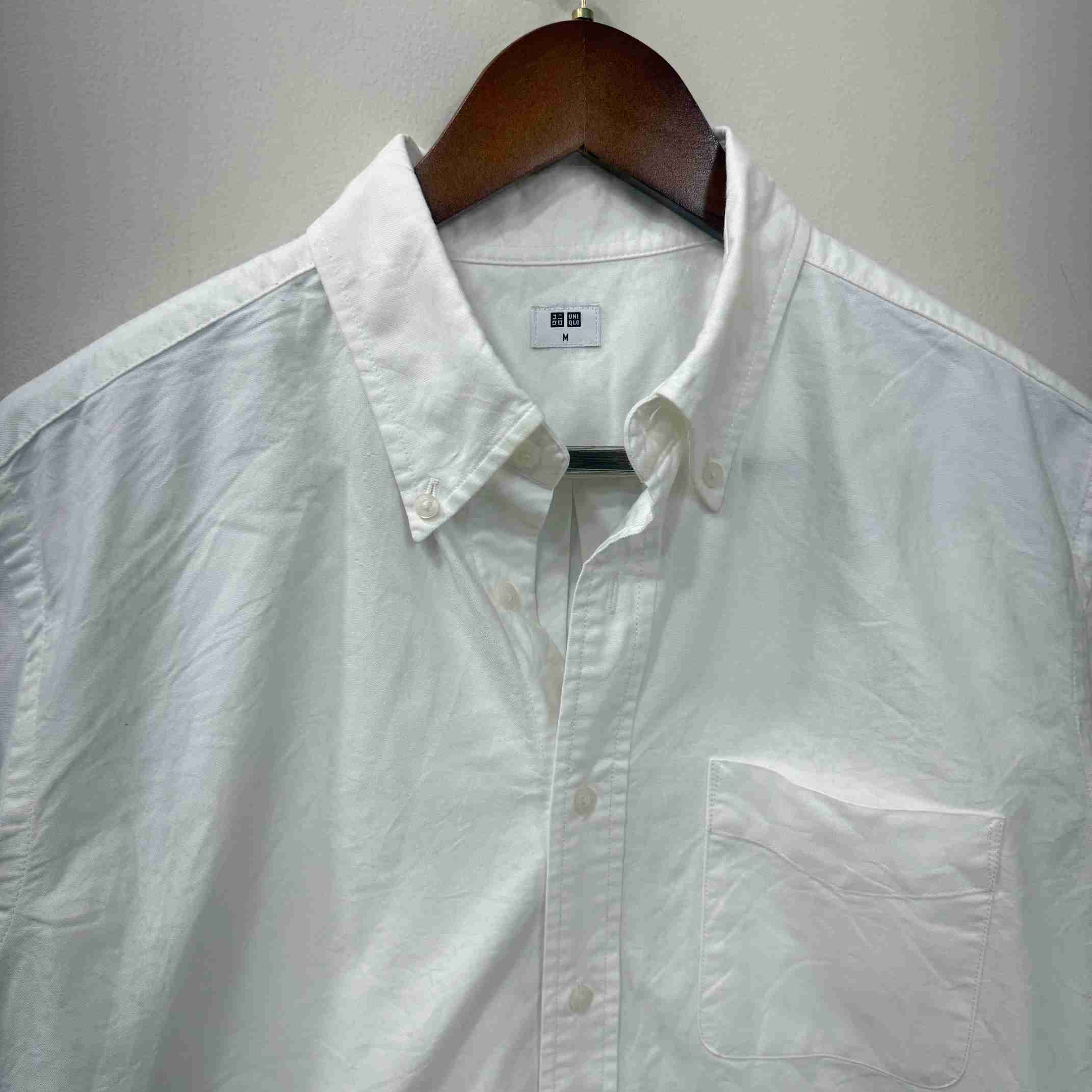 Uniqlo white oxford shirt