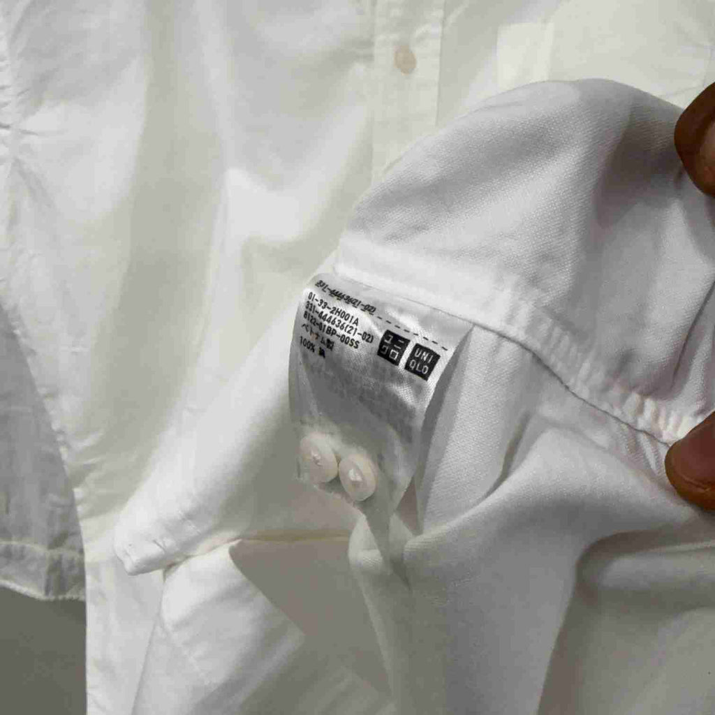 Uniqlo white oxford shirt