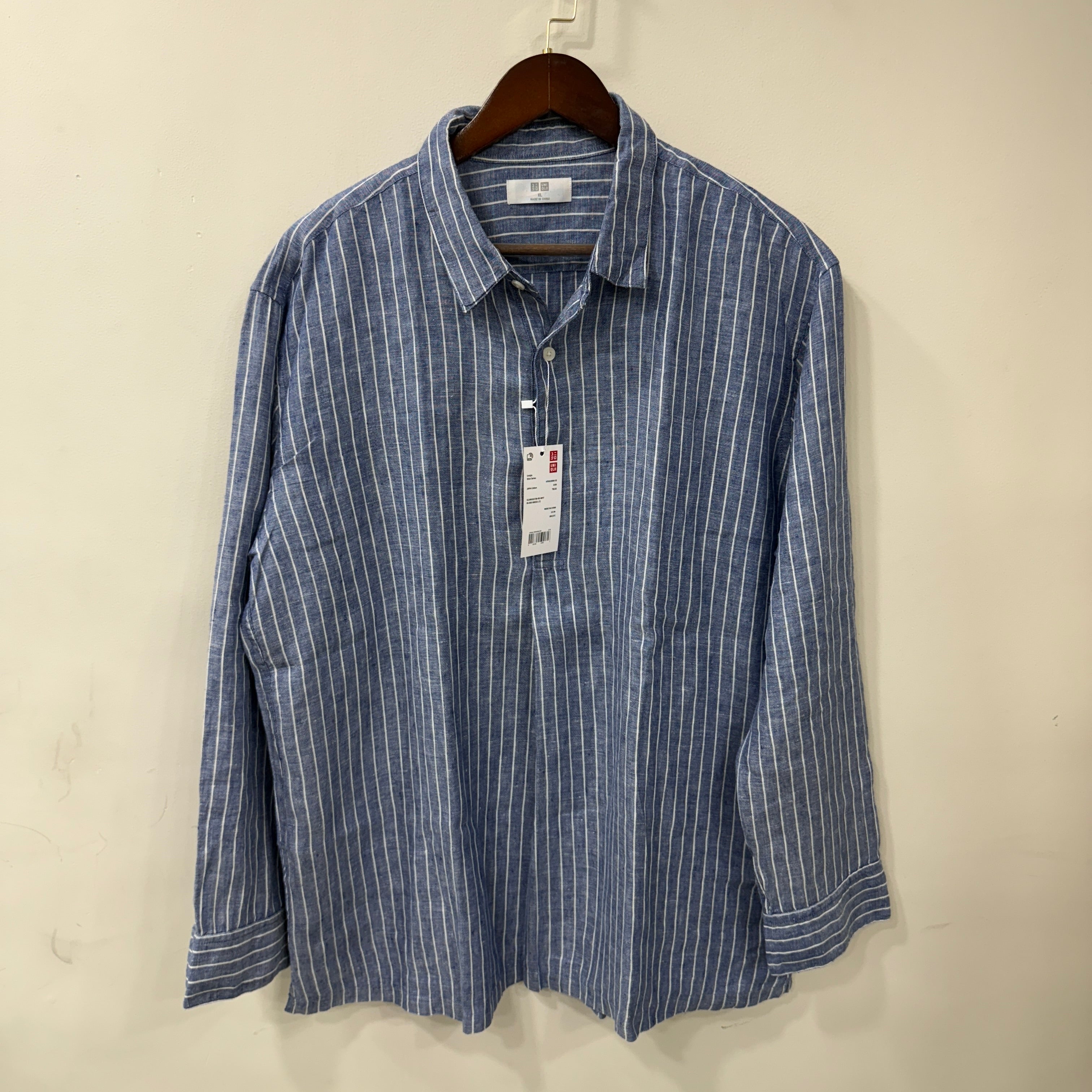 Uniqlo linen stripes shirt