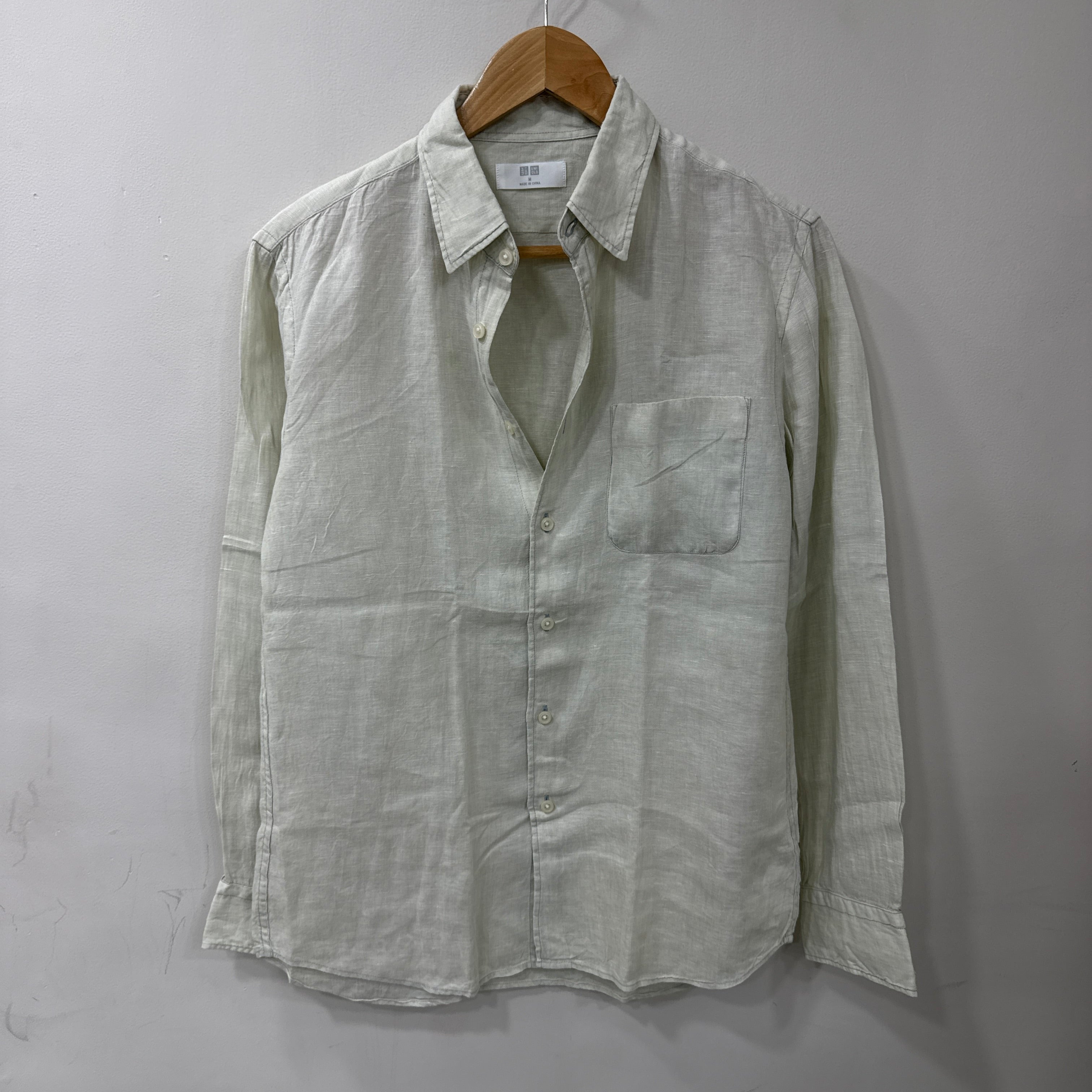 Uniqlo 100% Linen solid shirt