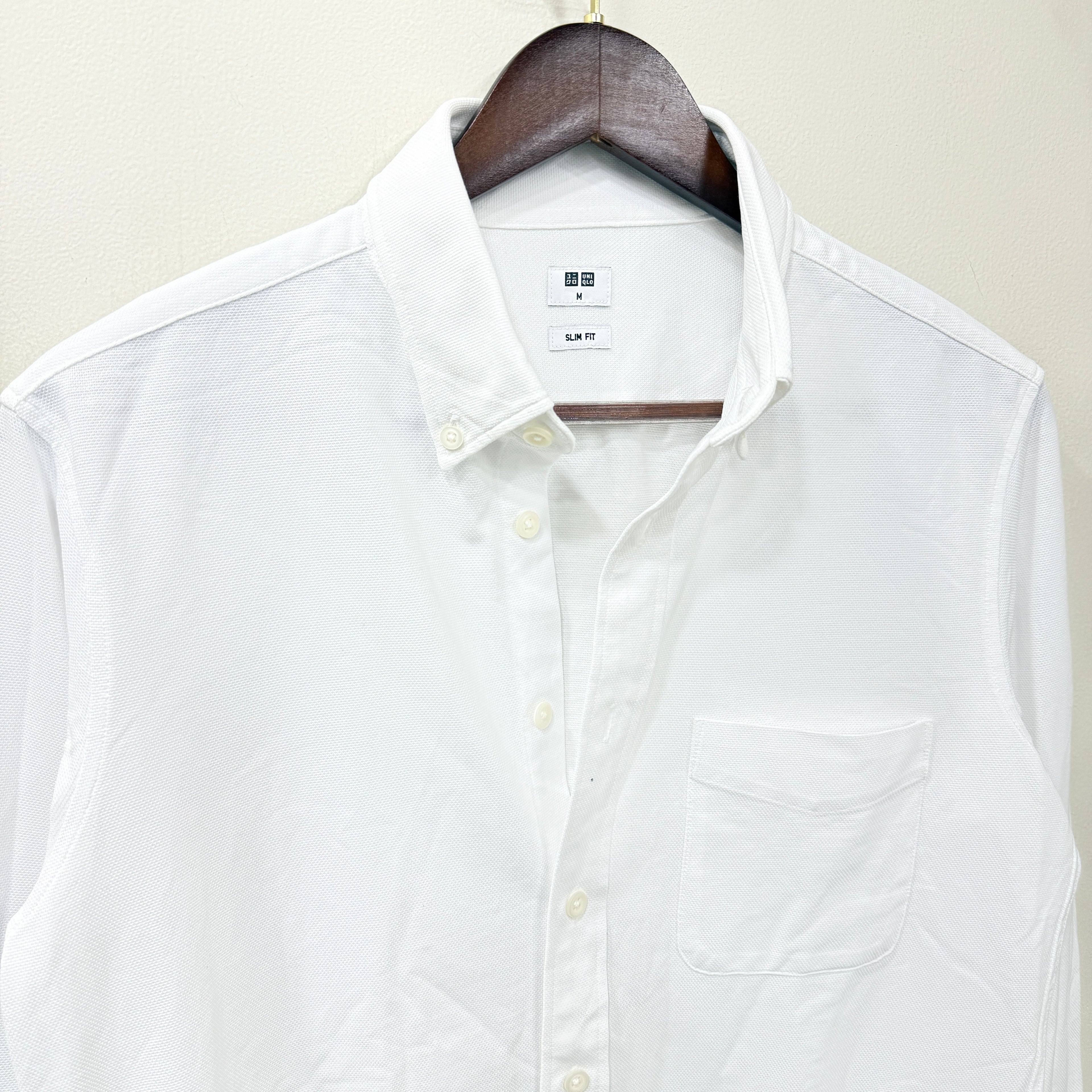 Uniqlo white slim fit premium shirt