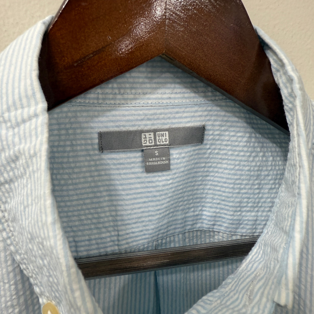 Uniqlo stripes half sleeve shirt