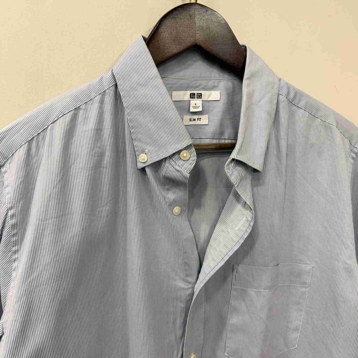 Uniqlo stripes shirt