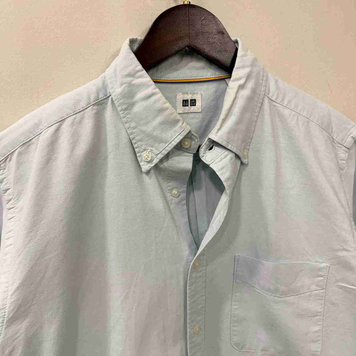 Uniqlo Blue solid shirt
