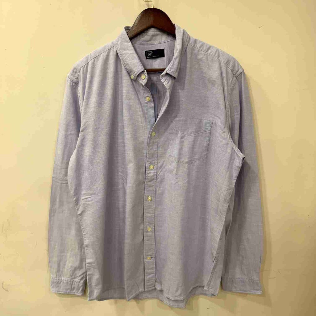 Gap shirt