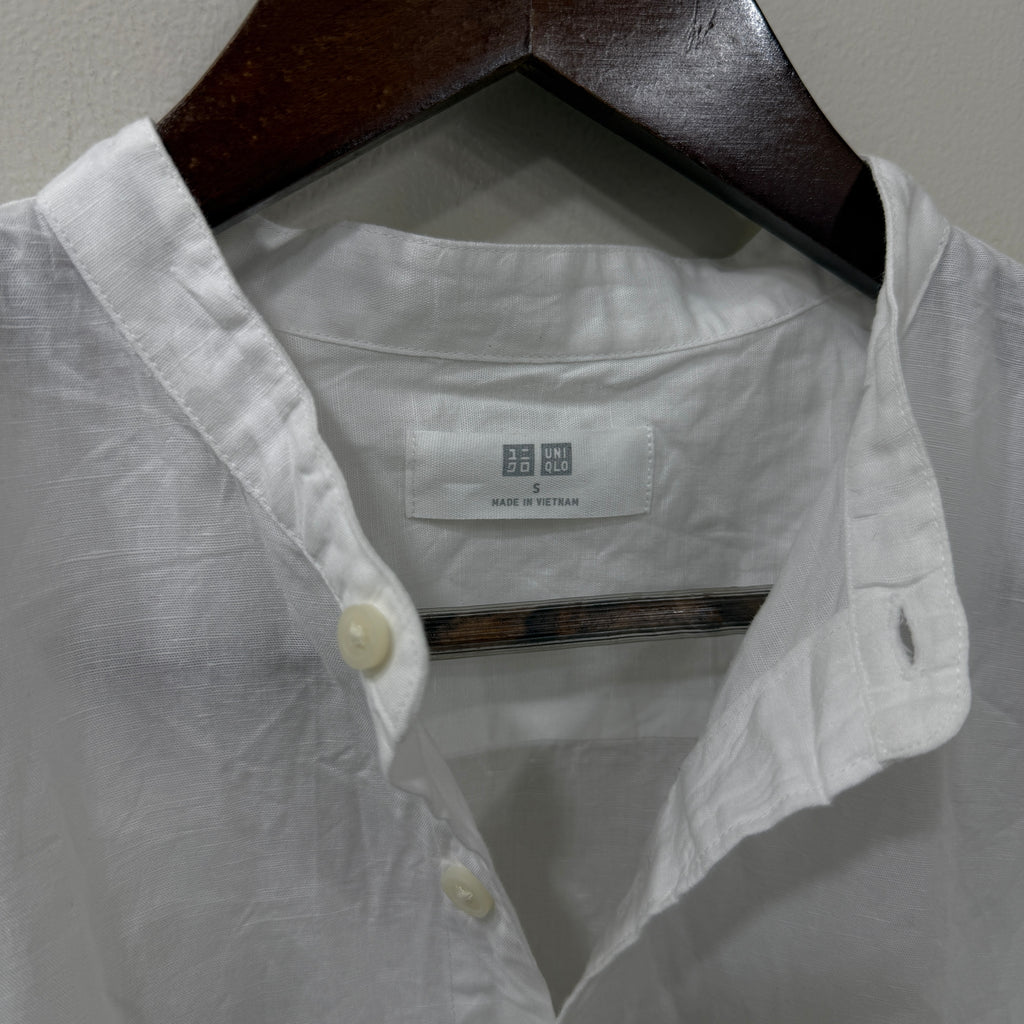 Uniqlo Chinese Collar Half Sleeves Linen Shirt