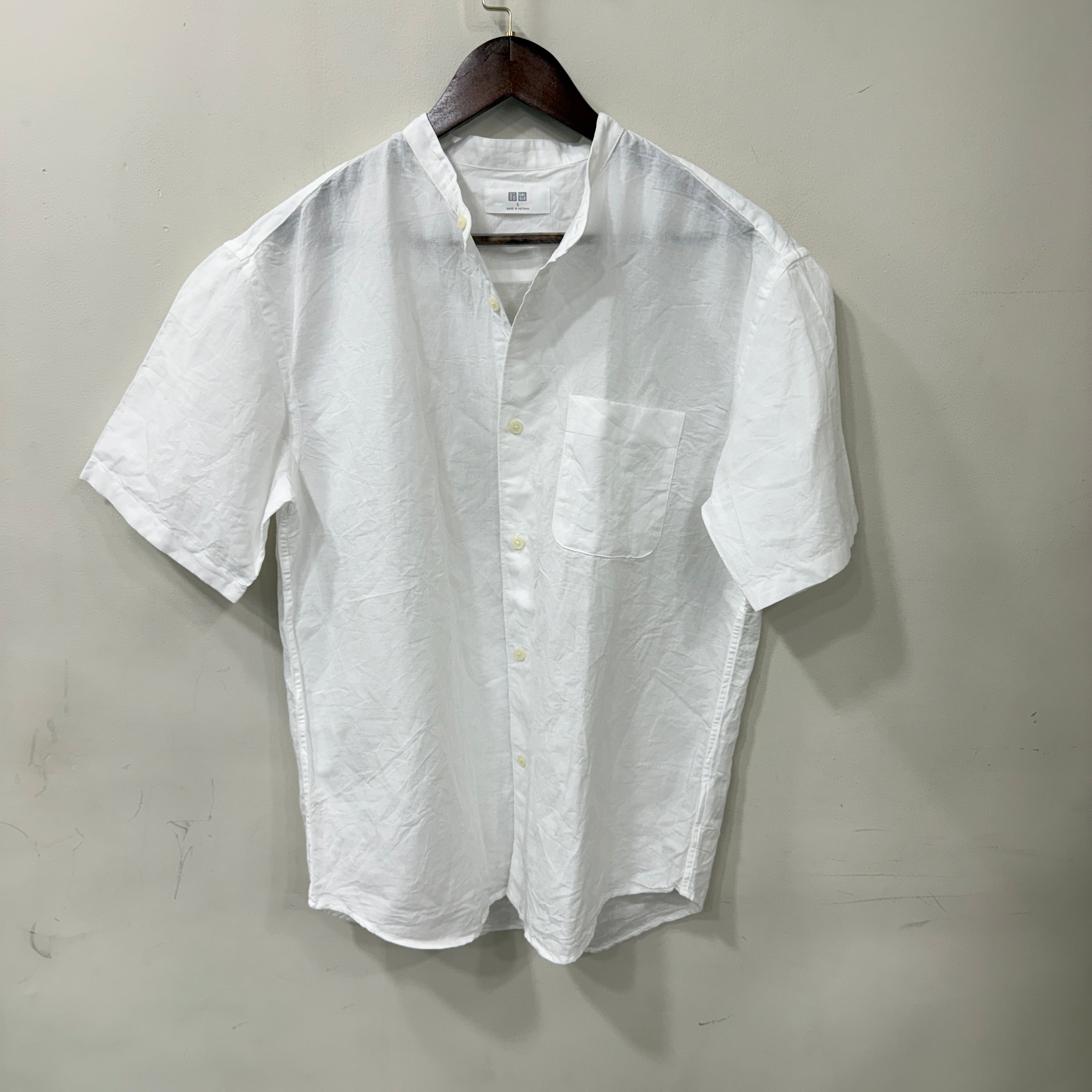 Uniqlo Chinese Collar Half Sleeves Linen Shirt