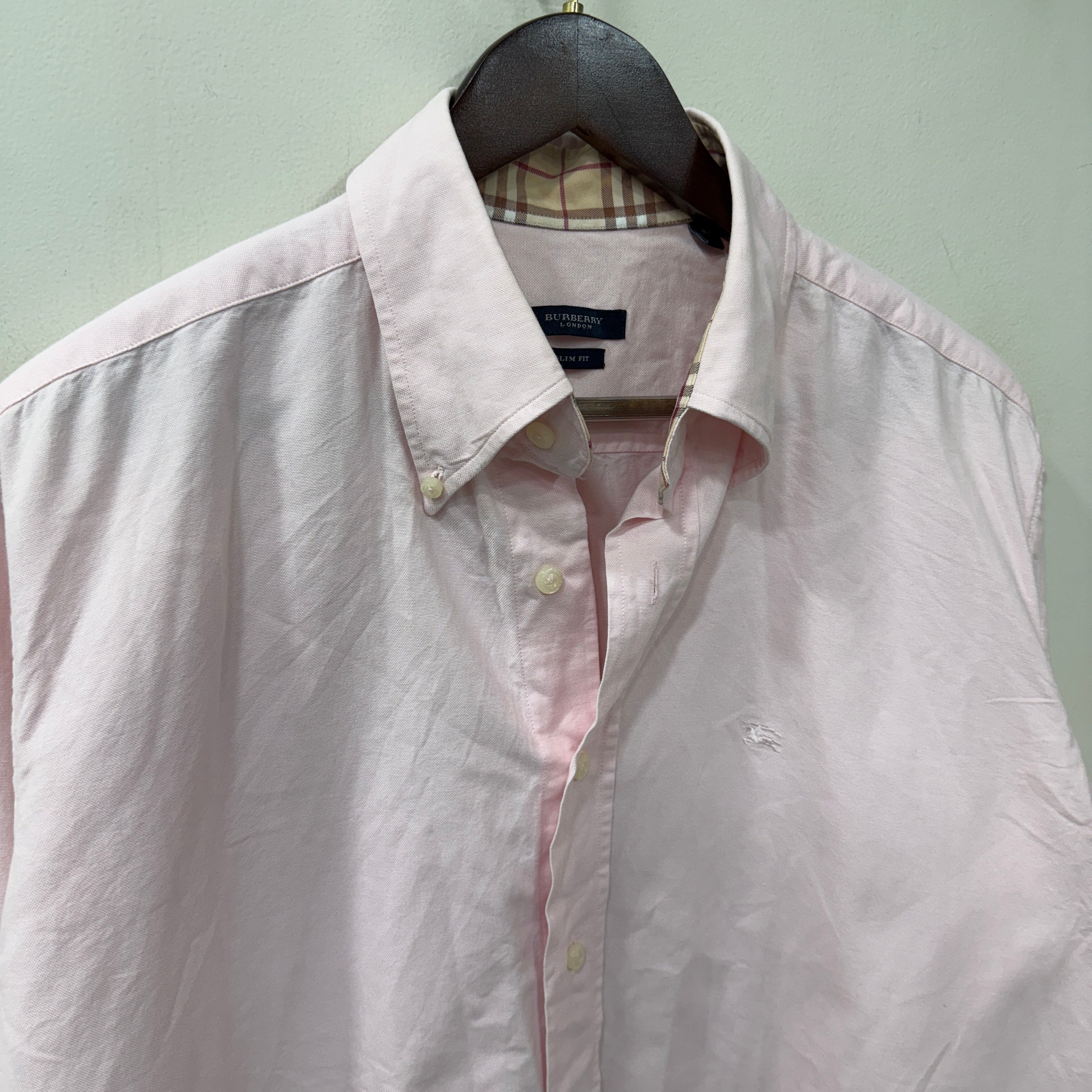 Burberry Pink Solid shirt