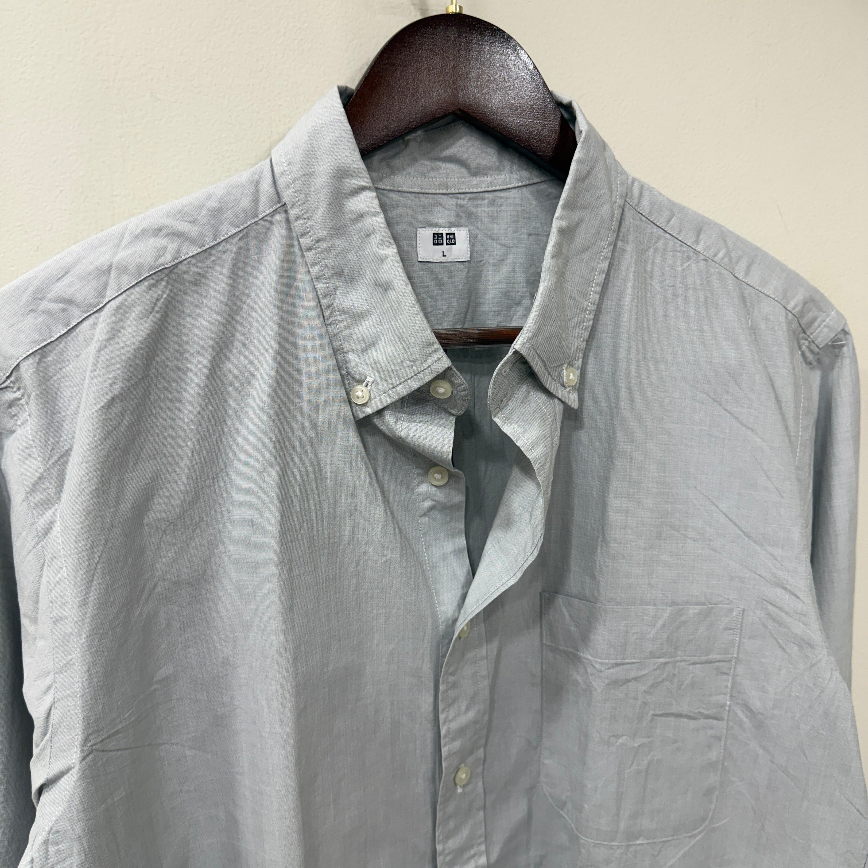 Uniqlo Grey solid shirt