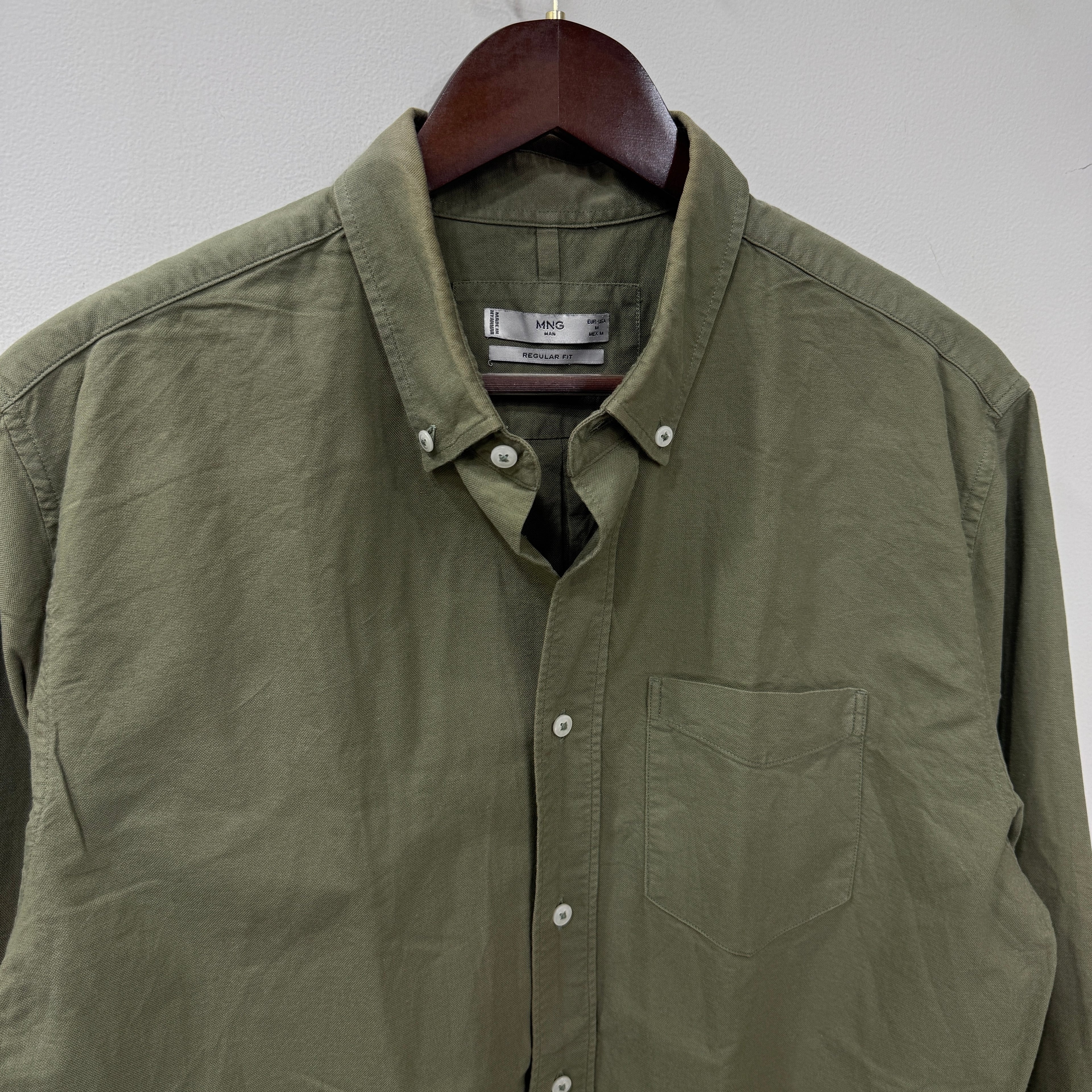 Mango green solid
