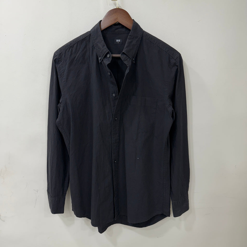 Uniqlo black solid shirt