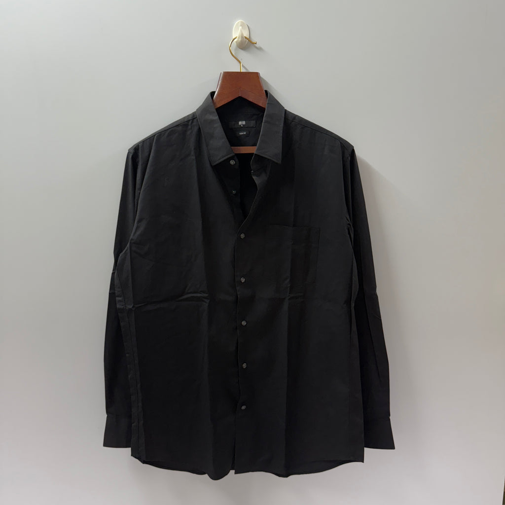 Uniqlo jet black shirt