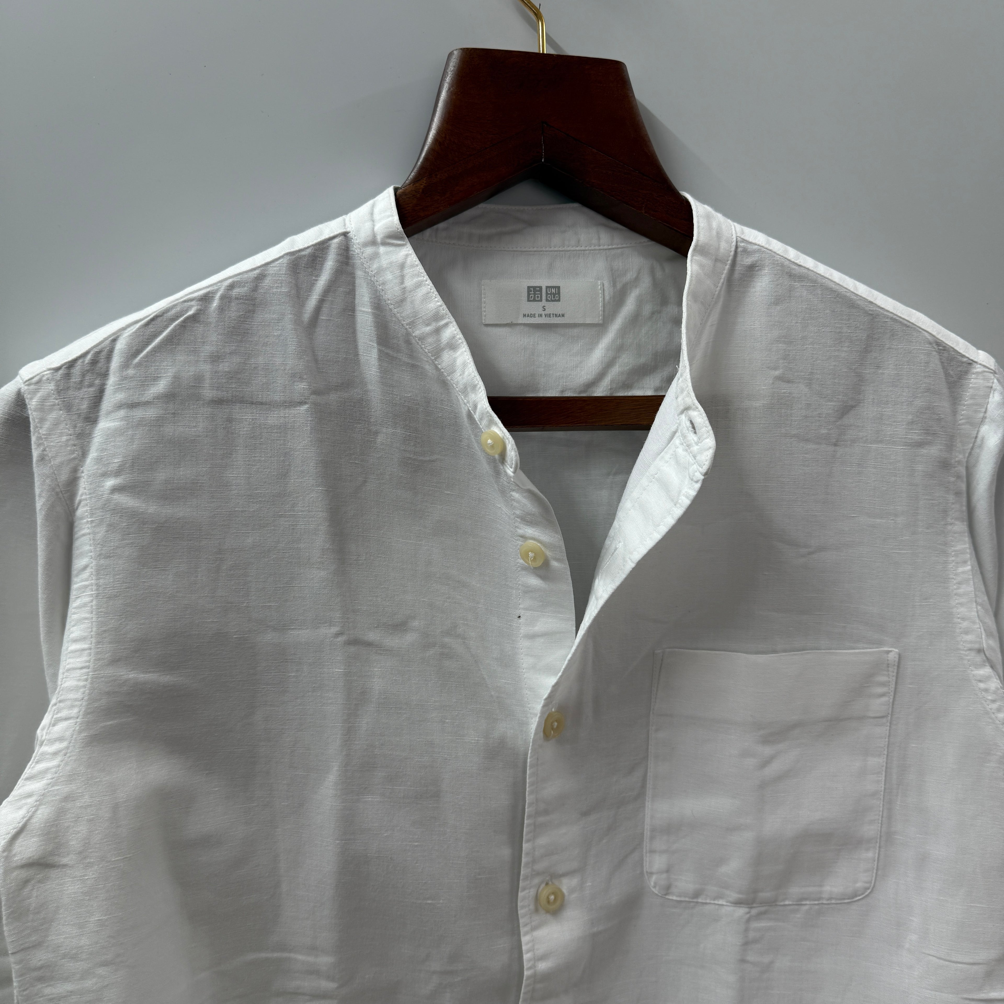 Uniqlo linen chinese collar shirt