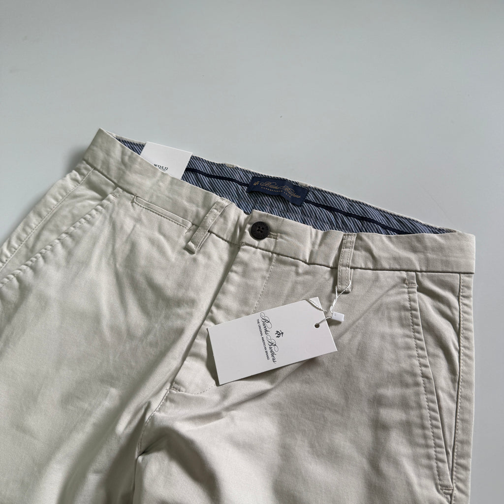 Brooks Brothers Off-White Straight Fit Chinos
