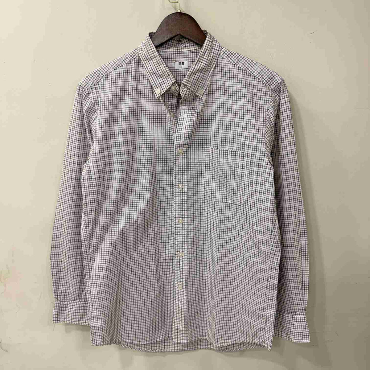 Uniqlo checkered shirt