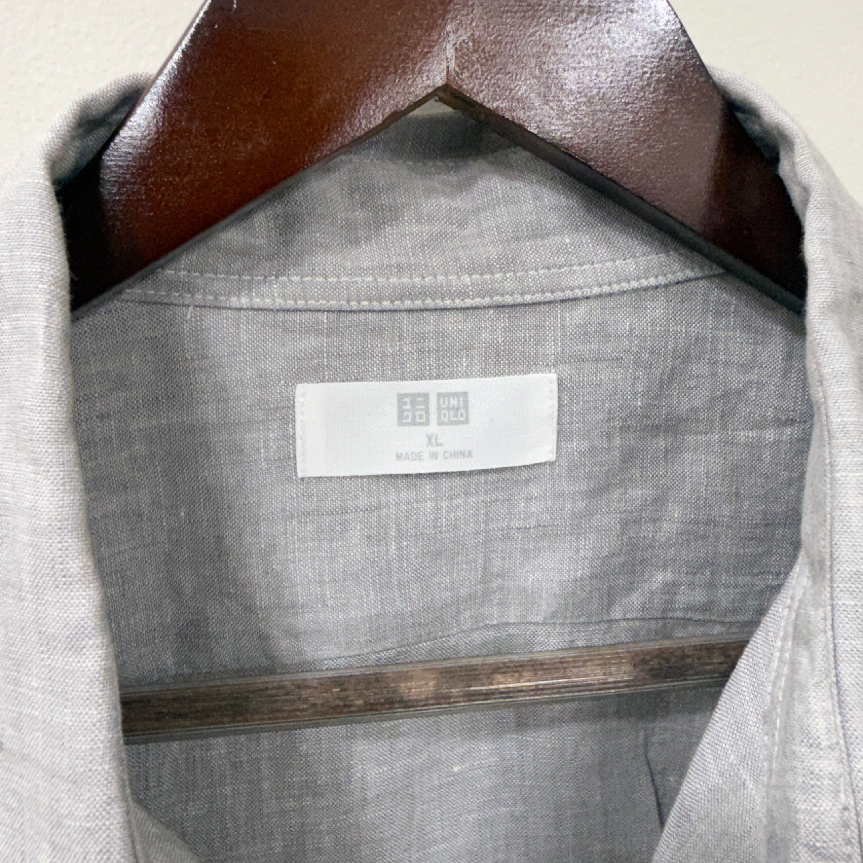 Uniqlo grey 100% linen shirt