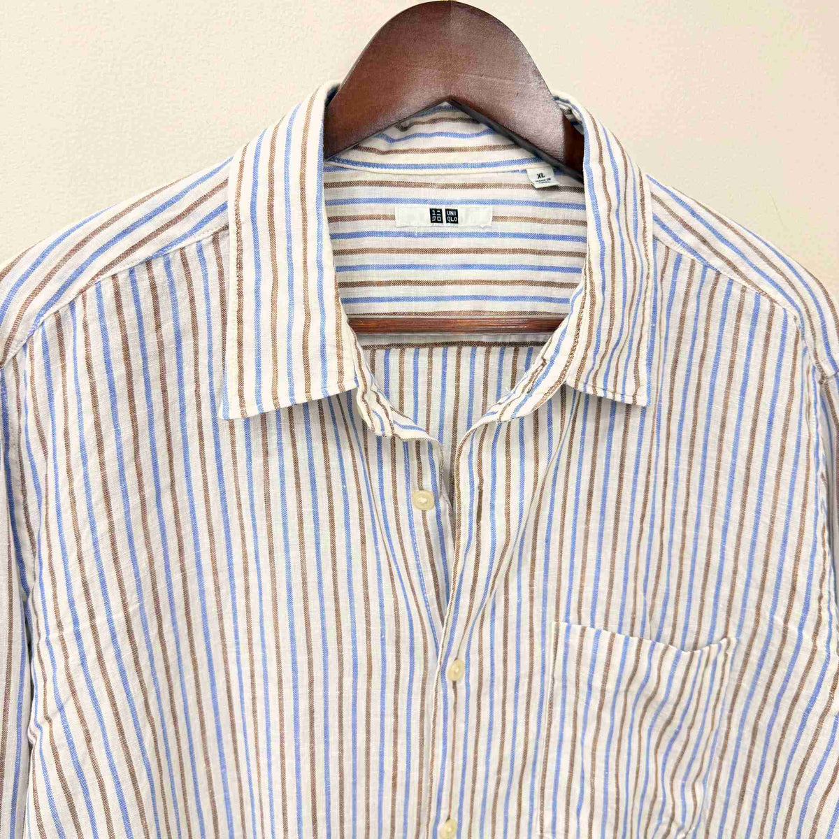 Uniqlo 100% linen stripes shirt