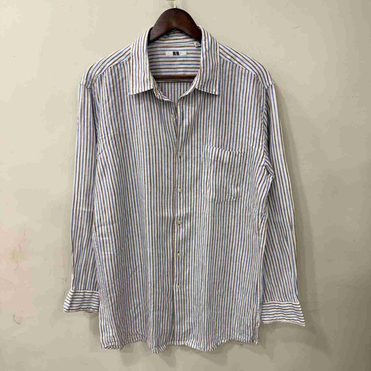 Uniqlo 100% linen stripes shirt