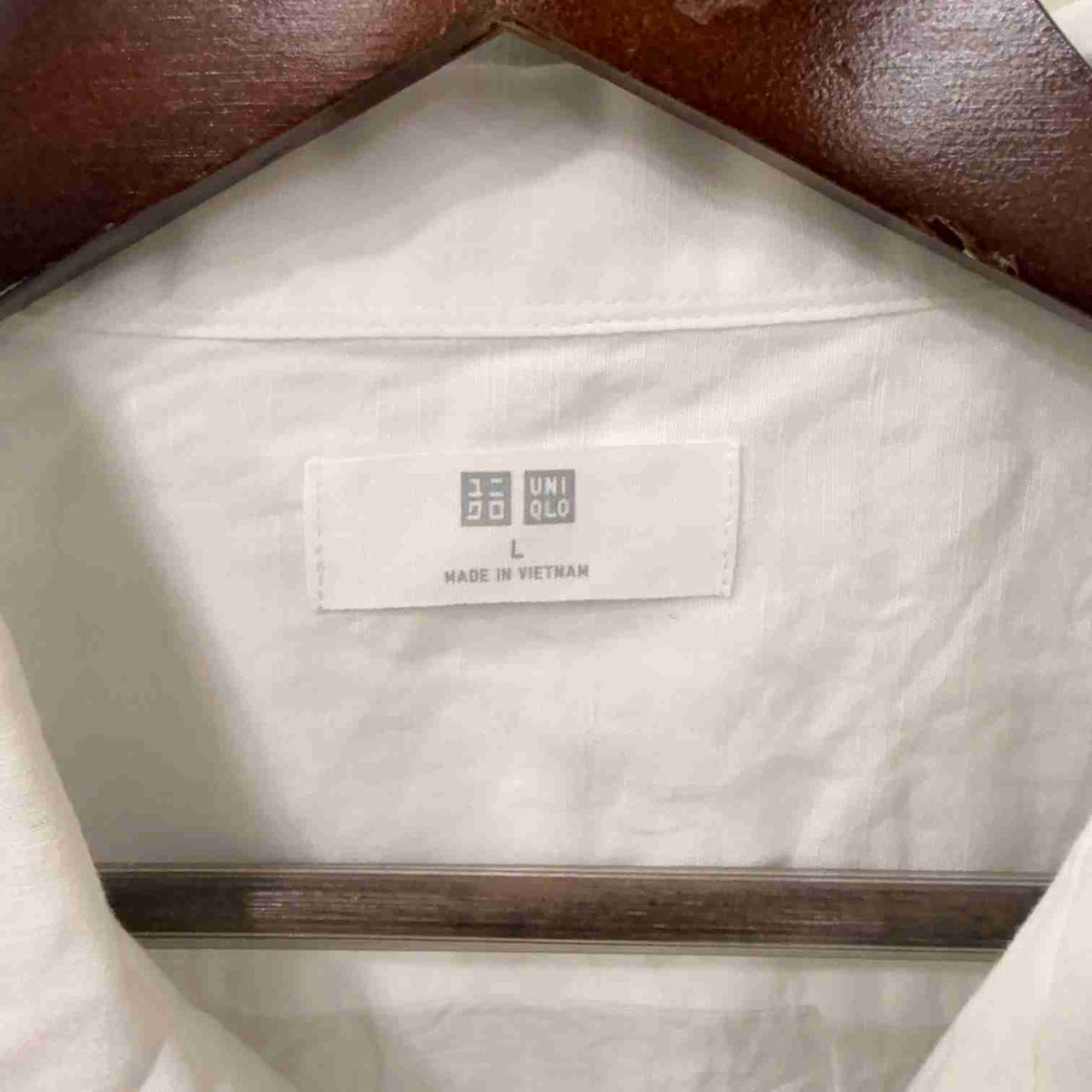Uniqlo 100% linen white shirt