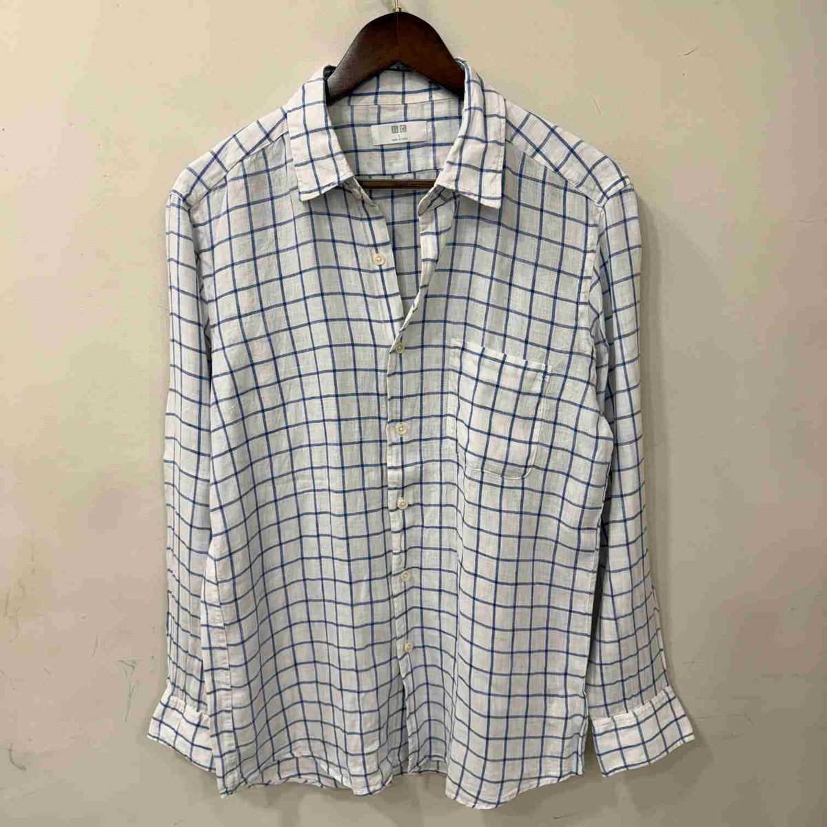 Uniqlo 100% linen checkerd shirt