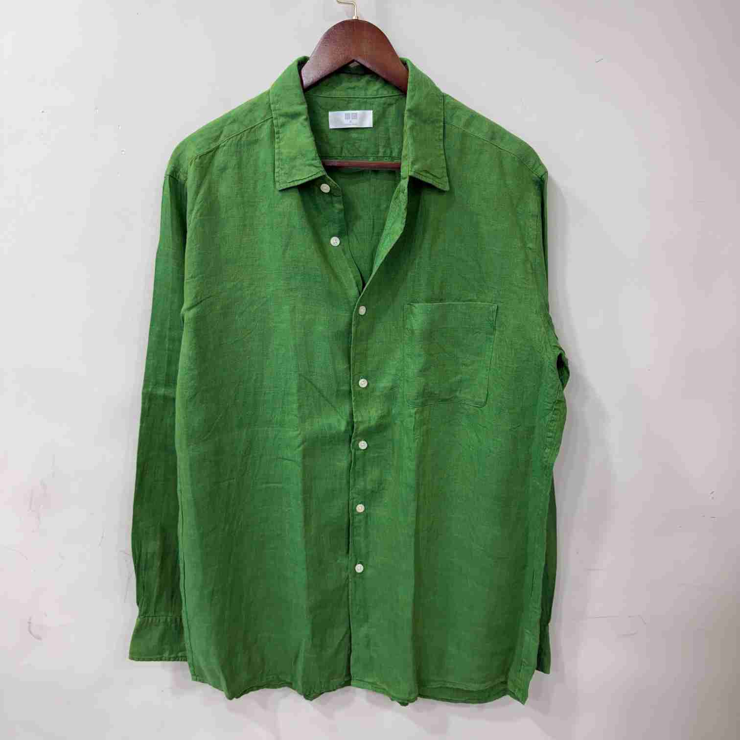 Uniqlo linen shirt
