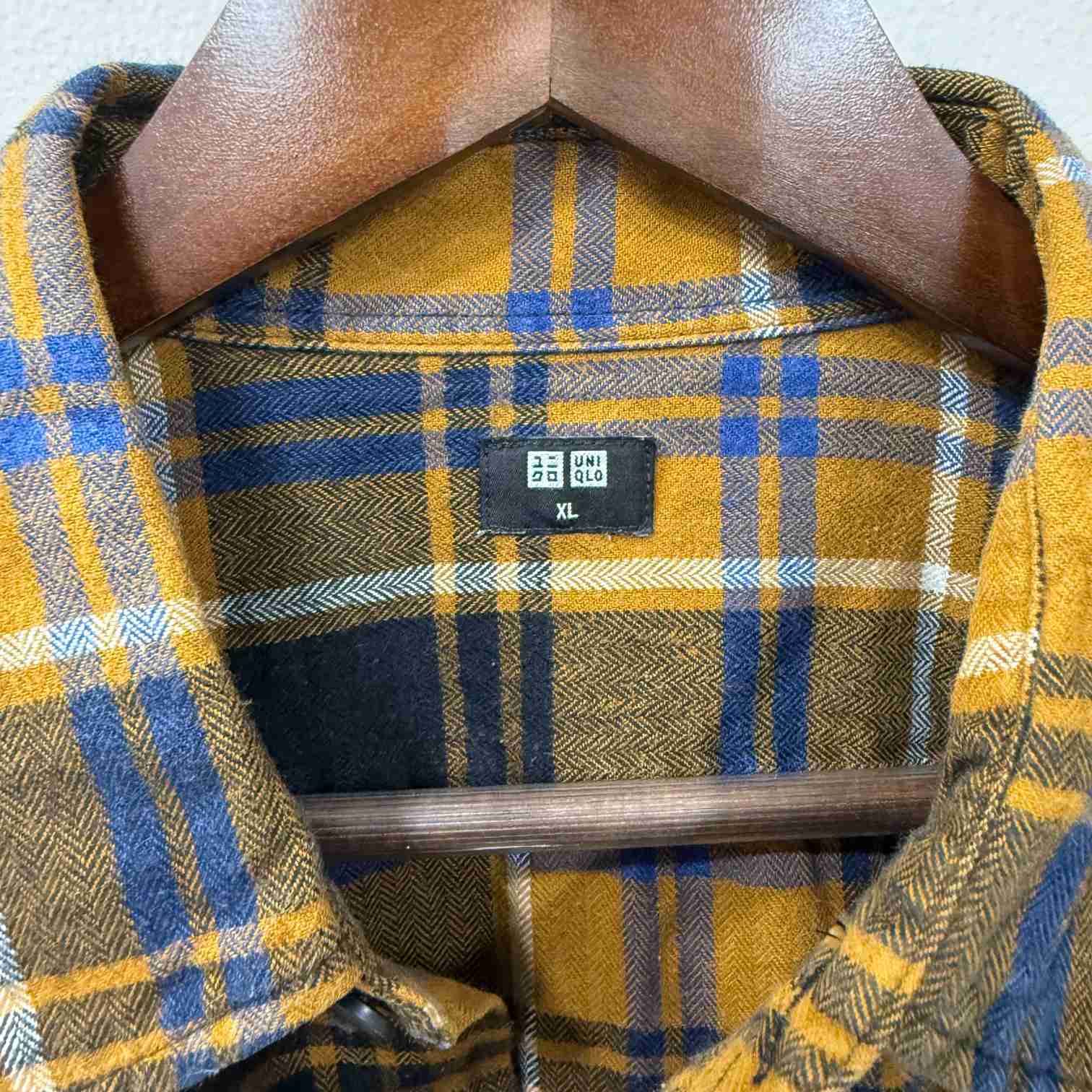 Uniqlo checkered shirt