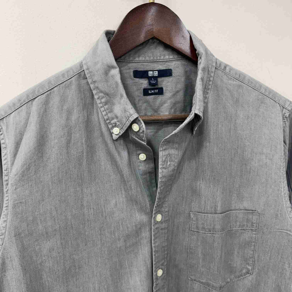 Uniqlo Grey solid shirt